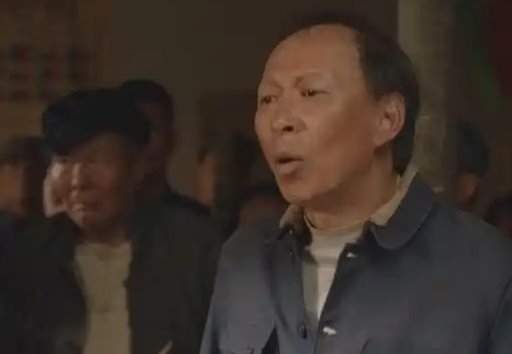 《故乡的泥土》第10集分集剧情介绍,第10集故事梗概