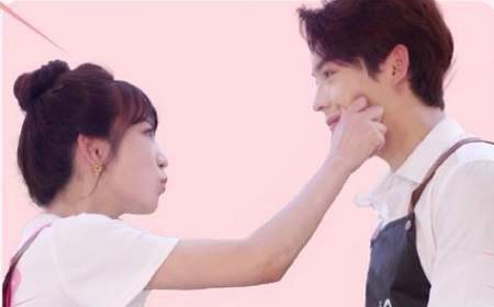 短剧《总裁夫人早满级了》主演是谁，剧情介绍