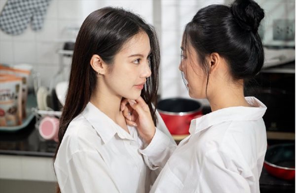 艾米丽在巴黎有第五季吗？最新相关消息