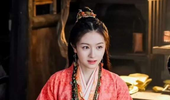 流水迢迢卫昭和裴炎谁的权力大？两人权利对比