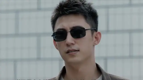 《雪迷宫》谁是小马哥？相关剧情解析